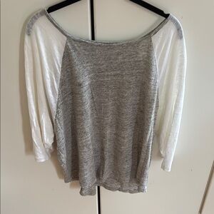 Gap new Gray and White Women's Top